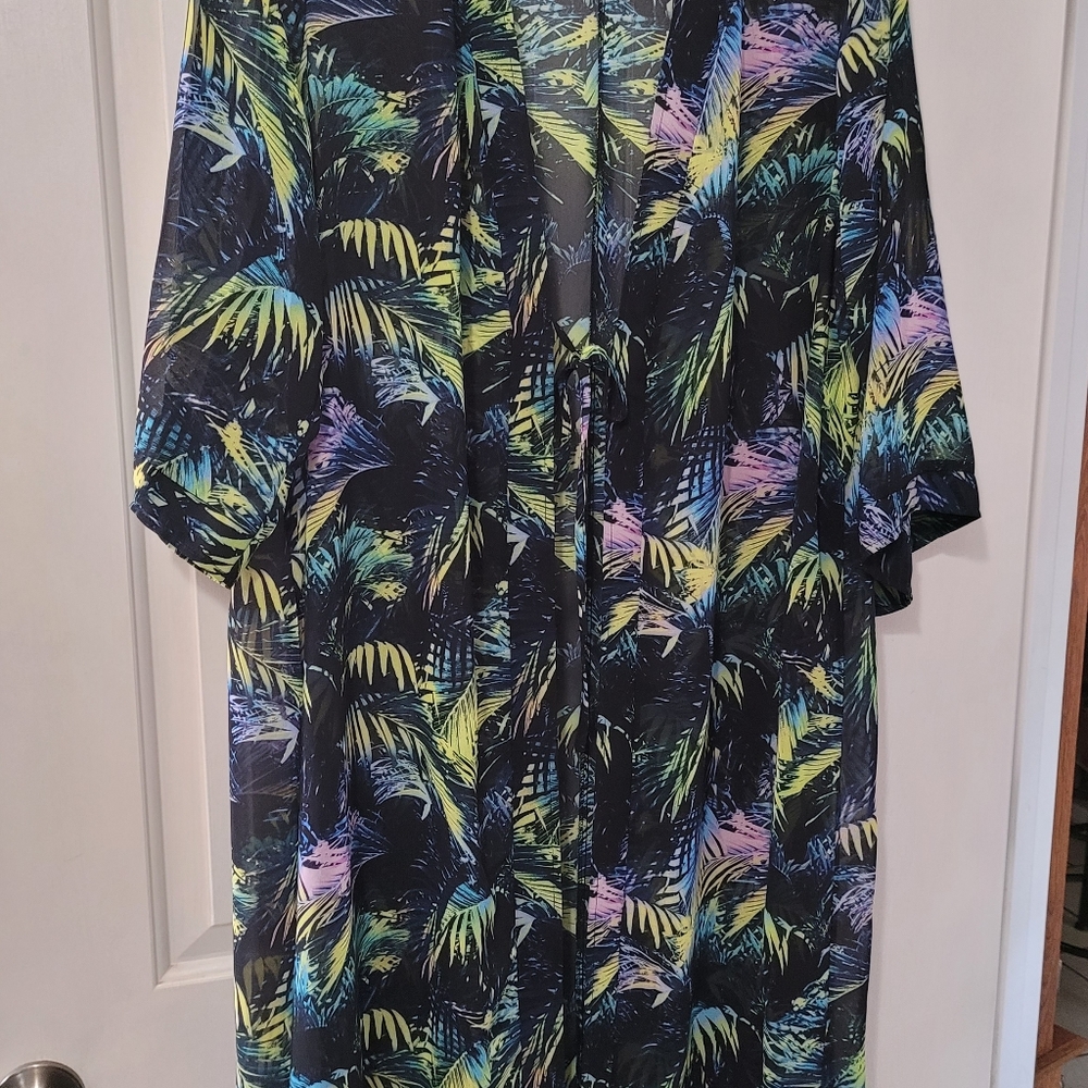 Torrid Size 2 Swim suit coverup / kimono brand new never worn